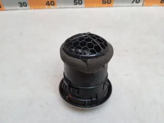 68761BH00A Дефлектор обдува салона Nissan Note E12 Арт 2-780877, вид 5