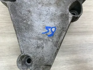 06E260835C Кронштейн компрессора кондиционера Audi A6 C6 (S6,RS6) Арт 2-781486, вид 12