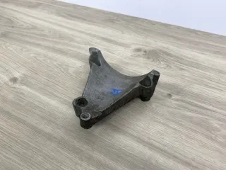 06E260835C Кронштейн компрессора кондиционера Audi A6 C6 (S6,RS6) Арт 2-781486, вид 4