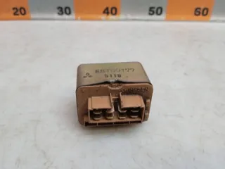 E8T00177 Реле Mitsubishi Montero 2 Арт 2-795170, вид 3