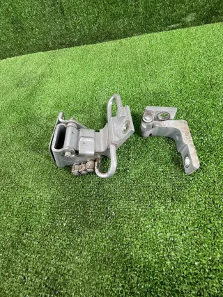 95553141200 Петля двери (комплект) Porsche Cayenne 955 Арт 2-797623, вид 2