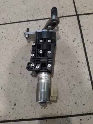 4M0827851C Привод крышки багажника Audi Q7 4M Арт 2-802157, вид 1