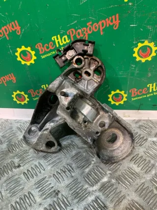 8E0199352H Кронштейн двигателя Audi A4 B7 Арт 2-802902, вид 3