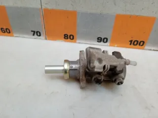 98AB2B507CA Цилиндр тормозной главный Ford Focus 1 Арт 2-809852, вид 2