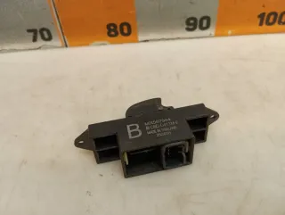 MR587944 Кнопка стеклоподъемника Mitsubishi Colt 6 Арт 2-810281, вид 5