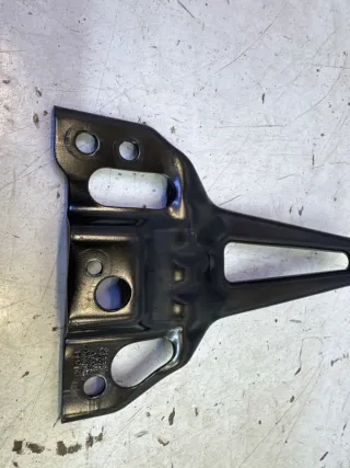 6600014077 Кронштейн замка капота Geely Coolray Арт 2-816254, вид 3