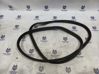 1765965 Уплотнитель крышки багажника Ford Focus 3 Арт 2-826257