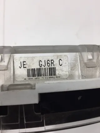 jegj6rc Щиток приборов (приборная панель) Mazda 6 1 Арт 2-826394, вид 3