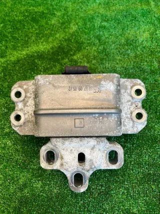 1K0199555R Подушка крепления двигателя Volkswagen Golf 5 Арт 2-843059, вид 1