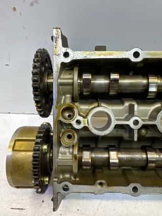 03C103475BC Клапанная крышка с распредвалом Audi A1 Арт 2-847774, вид 11