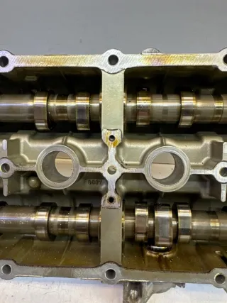 03C103475BC Клапанная крышка с распредвалом Audi A1 Арт 2-847774, вид 10