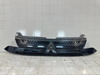 62310W070P Решетка радиатора Mitsubishi Outlander 3 restailing 2 Арт 2-853213, вид 1
