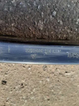 95B803228A Распорка стоек Porsche Macan Арт 2-856747, вид 3