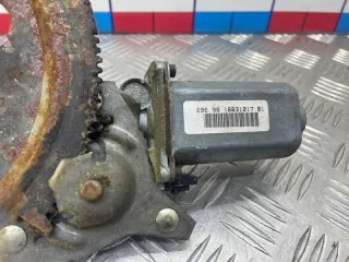 15643719 Стеклоподъемник Chevrolet Tahoe GMT400  Арт 2-858653, вид 5