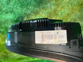 8E0920931QX Панель приборов / щиток Audi A4 B7 Арт 2-862107, вид 9