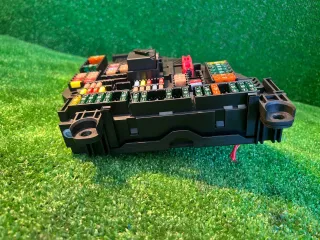 61149234424 Блок предохранителей BMW 5 F10/F11/GT F07 Арт 2-862168, вид 3