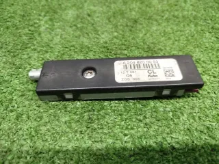 A2048200089 Усилитель антенны Mercedes C W204 Арт 2-879593, вид 3