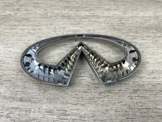 908911CA0A Эмблема крышки багажника Infiniti QX70  Арт 2-889362, вид 6