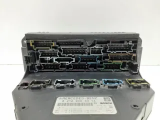 A2129005822 Блок предохранителей Mercedes C W204 Арт 2-894523, вид 5
