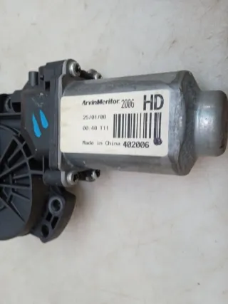 834602H000 Моторчик стеклоподъемника Hyundai Elantra HD Арт 2-899085, вид 7
