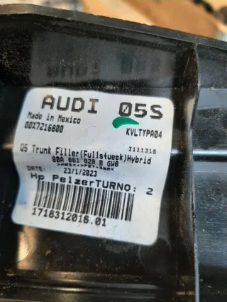 80A861828BGW8 Обшивка багажника Audi Q5 1 Арт 2-899758, вид 4