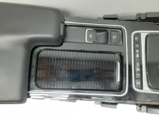 T4A3746 Консоль центральная Jaguar F-Pace Арт 2-903000, вид 3