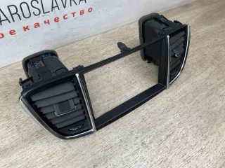 682705NA0A Накладка монитора Infiniti J Арт 2-903613, вид 6
