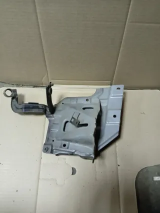 60630TL1G00ZZ Подставка под акб Honda Accord 8 Арт 2-910188, вид 4