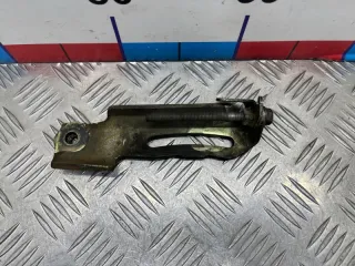 1638137010 Кронштейн генератора Toyota Corolla E150 Арт 2-912326, вид 2
