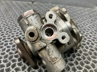 94831405004 Насос гидроусилителя руля Porsche Cayenne 955 Арт 2-912546, вид 6