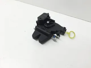 A1177500085 Накладка двери (крышки) багажника Mercedes CLA c117 Арт 2-917359, вид 3