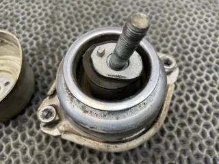 94837504901 Подушка крепления двигателя Porsche Cayenne 955 Арт 2-921619, вид 9