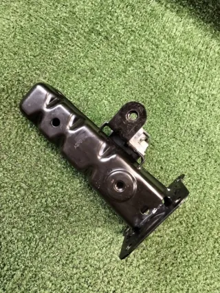 A4476200095 Кронштейн усилителя переднего бампера Mercedes Vito W447 Арт 2-923210, вид 9
