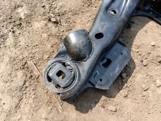 4E0399313D Балка под КПП Audi A8 D3 (S8) Арт 2-926059, вид 5