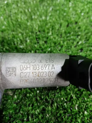 06H103697A Клапан изменения фаз vvti / регулировки газораспределения Audi A4 B8 Арт 2-932976, вид 5