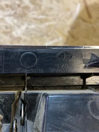 1ea050710 Решетка радиатора FAW Bestune B50 Арт 2-933285, вид 9