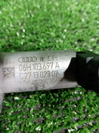 06H103697A Клапан изменения фаз vvti / регулировки газораспределения Audi A4 B8 Арт 2-936145, вид 5