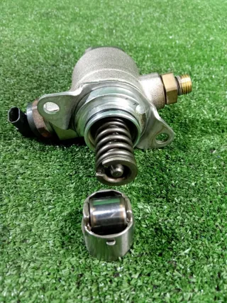 06J127025F ТНВД Audi A4 B8 Арт 2-936409, вид 2