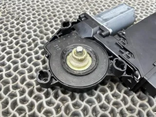 7L0959701R Моторчик стеклоподъемника Volkswagen Touareg 1 Арт 2-937442, вид 6