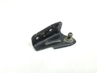 1747899 Кронштейн крышки багажника Ford Focus 3 Арт 2-939290, вид 2