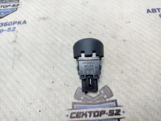 252901KA0A Кнопка аварийной сигнализации Nissan Juke 1 Арт 2-940322, вид 3