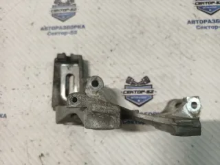 11710ED50C Кронштейн генератора Nissan Juke 1 Арт 2-940465, вид 3