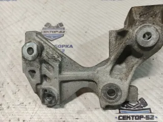 11710ED50C Кронштейн генератора Nissan Juke 1 Арт 2-940465, вид 5