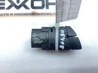 61319423268 Кнопка аварийной сигнализации BMW X5 F15 Арт 2-943284, вид 4