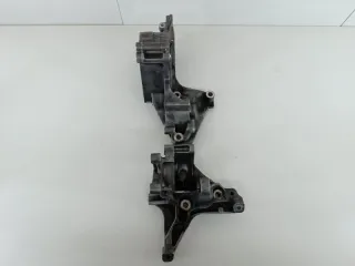 04L145167 Кронштейн генератора Volkswagen Transporter T6 Арт 2-943663, вид 1