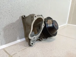 11518516204 Насос водяной (помпа) BMW 1 F20/F21 Арт 2-943841, вид 3