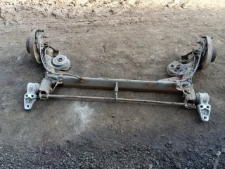 8E0500051T Балка подвески задняя Volkswagen Passat B5 Арт 2-944654, вид 1