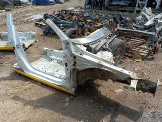 5Q0803106 Лонжерон передний правый Skoda Octavia A7 Арт 2-946798, вид 1