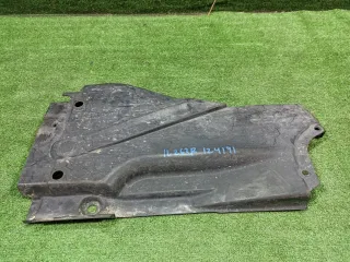 8E0825216R Защита днища кузова Audi A4 B7 Арт 2-953398, вид 1