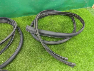 A2206902698 Уплотнитель Mercedes S W220 Арт 2-956919, вид 7